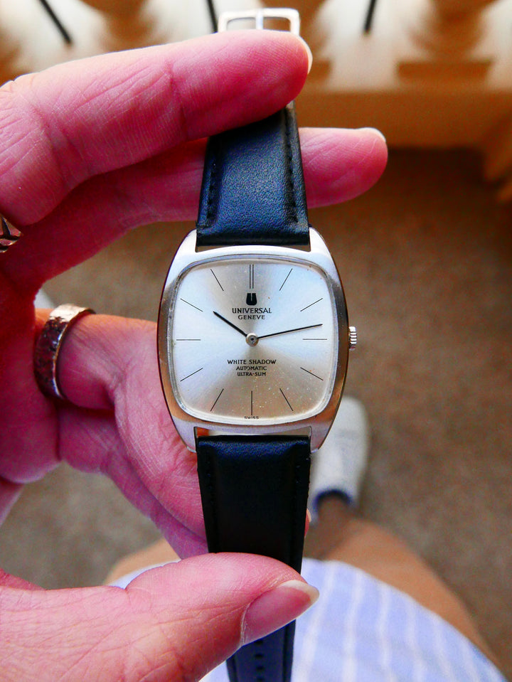 Universal_Geneve_White_Shadow_Retangular_22.jpg