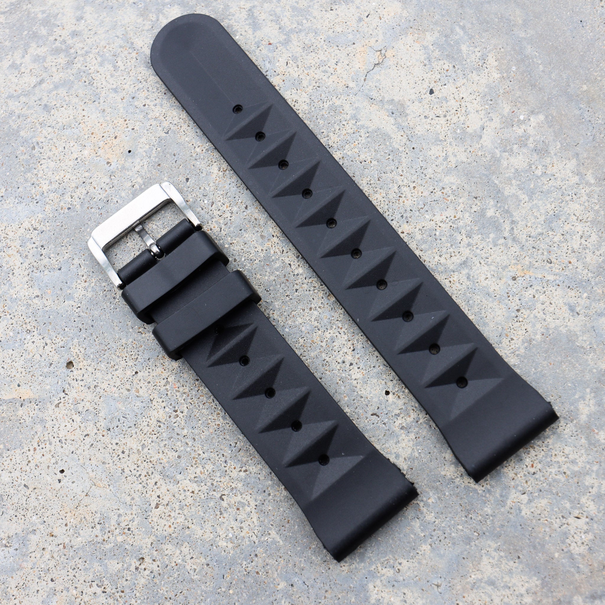 Black Waffle Pattern | Flexi Rubber Series Watch Strap For Seiko - Samurai Vintage Co.