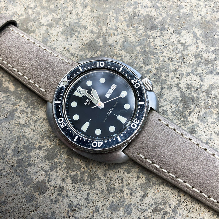 Cloud Grey w/ White Stitches | Calfskin Italian Leather Watch Strap - Samurai Vintage Co.