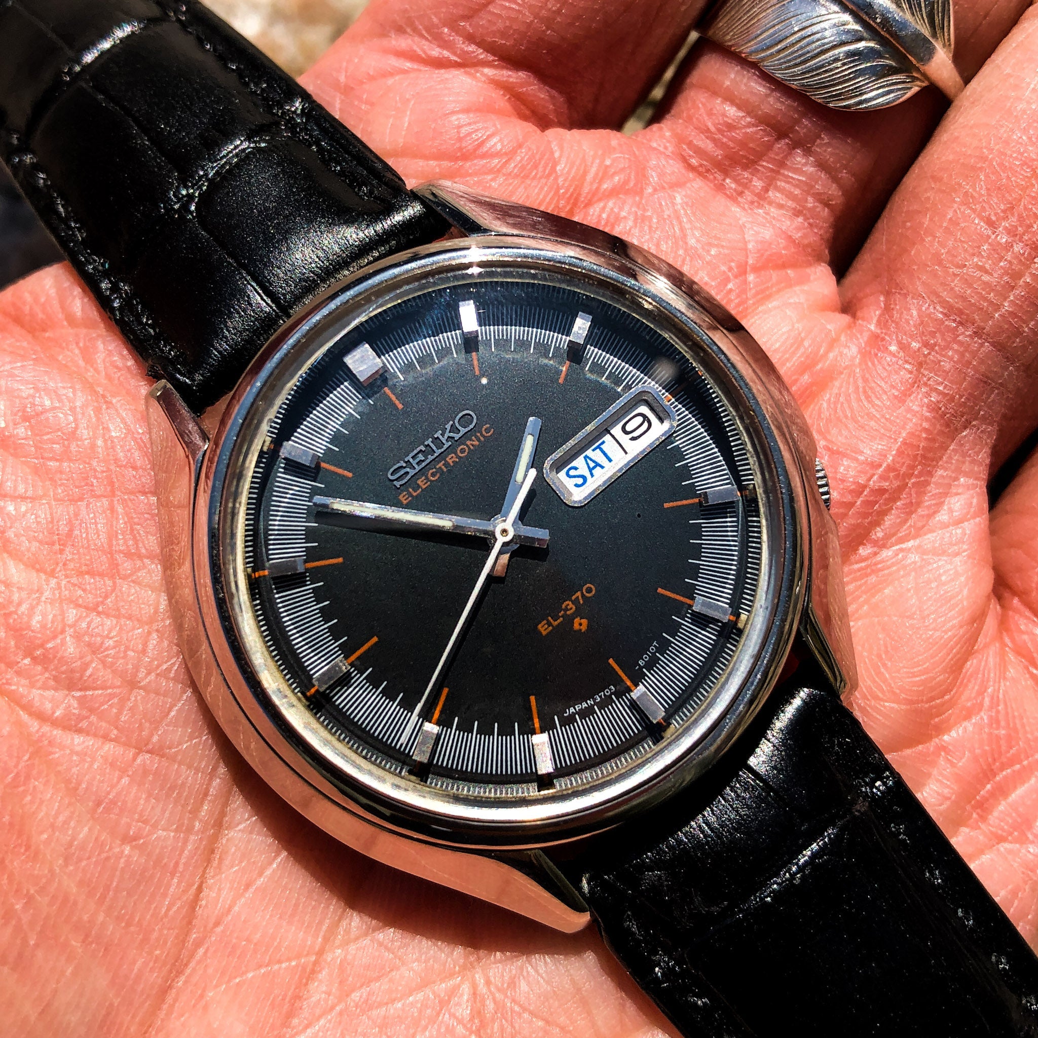 Vintage Watch | Seiko Electronic EL370 - Samurai Vintage Co.