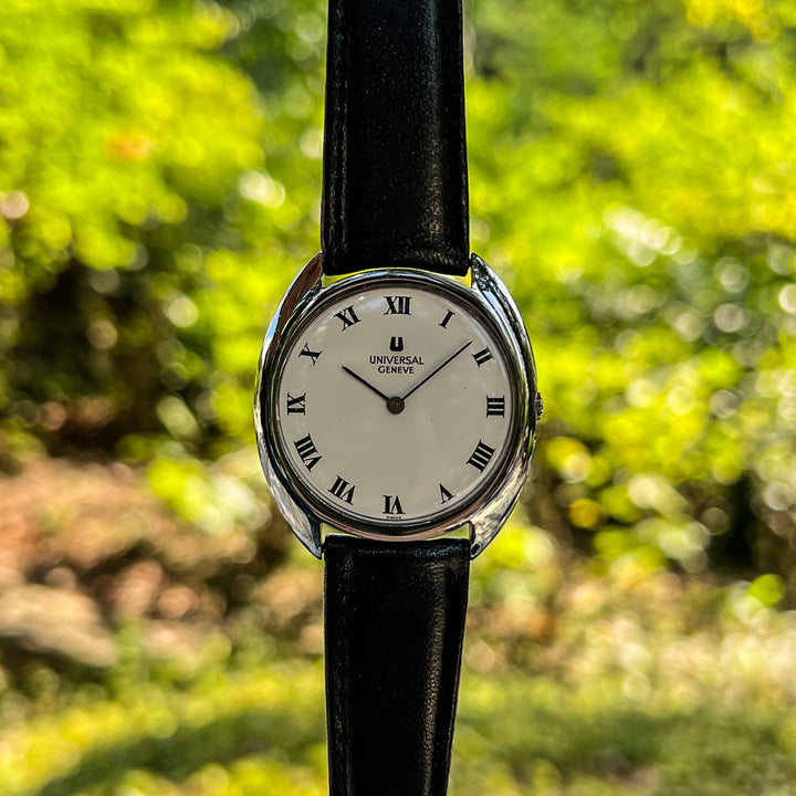VINTAGE WATCH | UNIVERSAL GENEVE 842111 "WHITE SHADOW DESIGN" - Samurai Vintage Co.